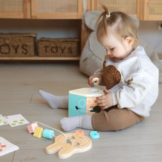 CLASSIC WORLD Pastelowy Zestaw dla Niemowląt Box Pierwsze Zabawki do Nauki od 12 do 18 miesiąca